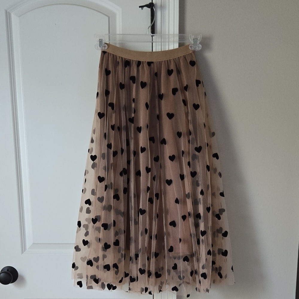NWOT Chicwish Tan Midi Tulle Skirt with Black Heart Pattern Size Small